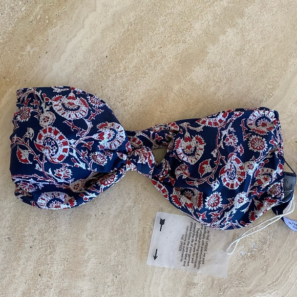 New With Out Tags THE UPSIDE bikini and cover up set. Size Small - Picture 2 of 6